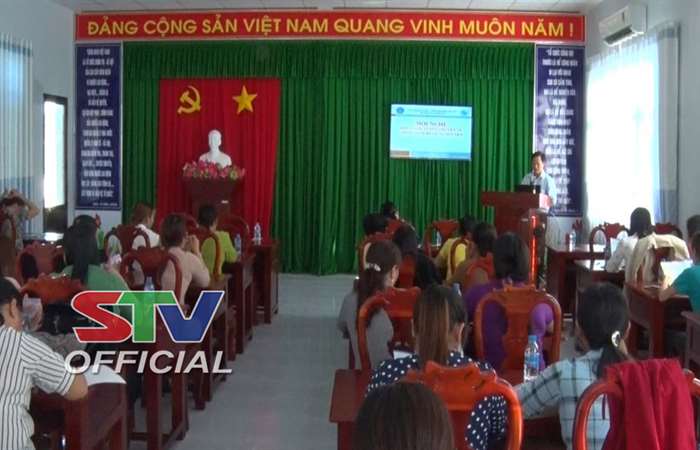 Tuyên truyền, đối thoại về chính sách BHXH tự nguyện, BHYT hộ gia đình.