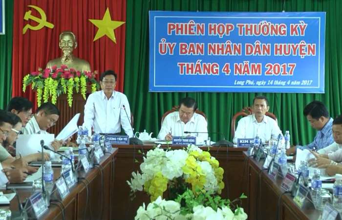 UBND huyện Long Phú sơ kết tình hình kinh tế - xã hội quý I