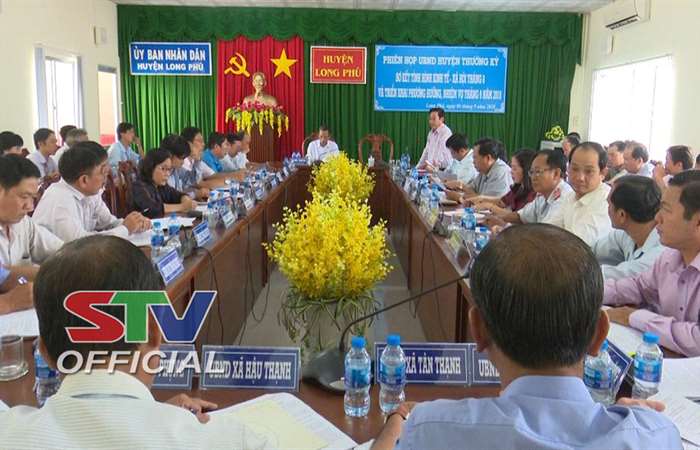 UBND huyện Long Phú sơ kết tình hình kinh tế - xã hội tháng 8