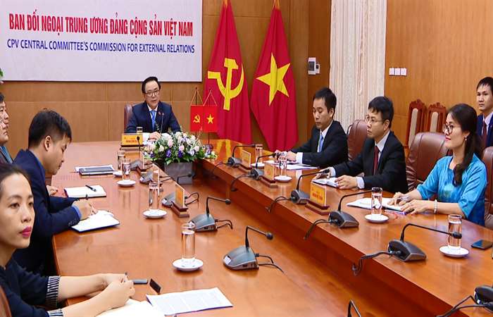 Việt Nam - Trung Quốc tiếp tục duy trì đà phát triển tích cực