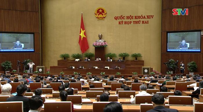 Kỳ họp thứ 2, Quốc hội khóa XIV làm việc trong ngày 02/11