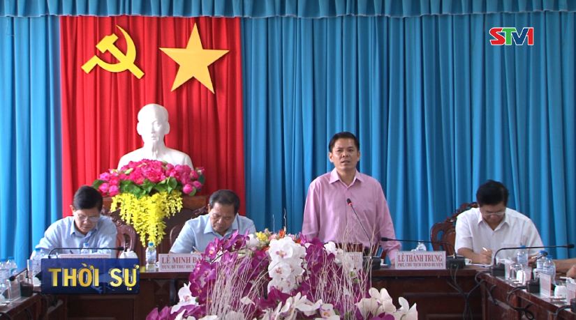 Bí thư Tỉnh ủy Sóc Trăng  Nguyễn Văn Thể  khảo sát và làm việc tại huyện Trần Đề 