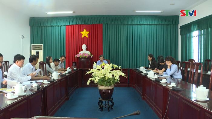 Lãnh đạo UBND tỉnh Sóc Trăng họp với tiểu ban Hội chợ thương mại, triễn lãm, du lịch và hội thi ẩm thực  