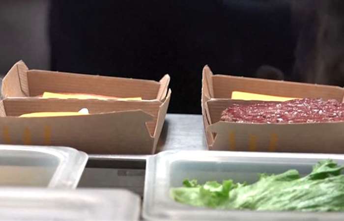 Bùng phát vi khuẩn E.coli liên quan đến McDonald's