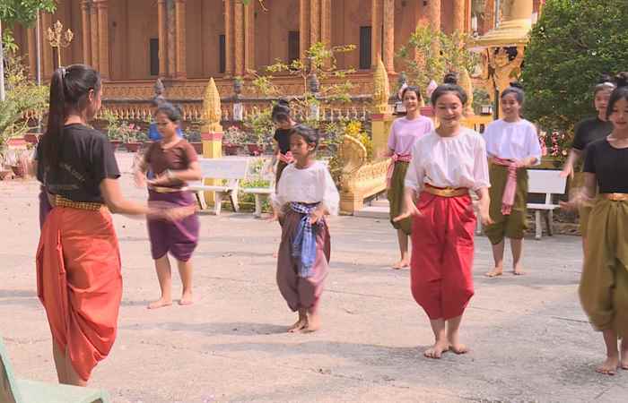 Câu chuyện Văn hóa - Tiếng Khmer (23-02-2024)