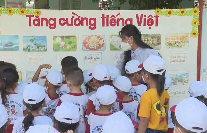 Sóc Trăng thực hiện hiệu quả Đề án tăng cường tiếng Việt cho trẻ em mầm non, tiểu học vùng đồng bào Dân tộc thiểu số (24-05-2023)