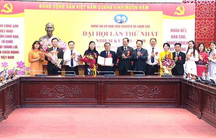 Đổi mới tiếp công dân, đẩy mạnh giám sát “từ sớm, từ xa”