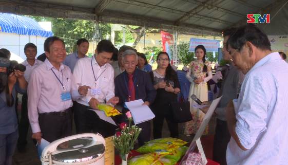 Hội thi Gạo ngon Sóc Trăng với chủ đề “Gạo ngon lúa thơm năm 2016”