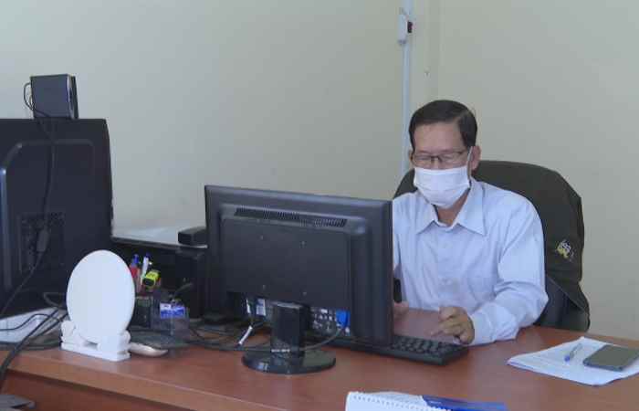 Người cán bộ Liên đoàn Lao động học Bác " Nói đi đôi với làm"  (20-02-2022)