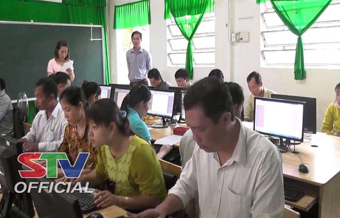 Kiểm tra, đánh giá năng lực cán bộ, công chức cấp xã của huyện Thạnh Trị