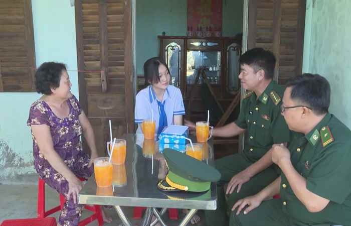 Vì học sinh nghèo khu vực biên giới (25-08-2022)