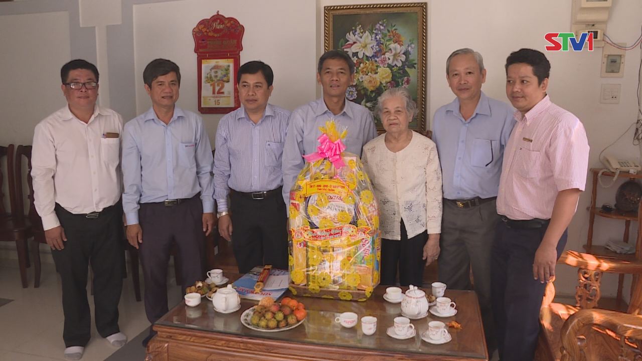 Lãnh đạo Hội đồng nhân dân tỉnh Sóc Trăng chúc Tết ở Cần Thơ