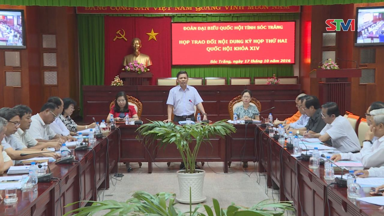 Ông Nguyễn Văn Thể - Bí thư Tỉnh ủy Sóc Trăng họp trao đổi nội dung kỳ họp thứ 2 Quốc hội khóa XIV