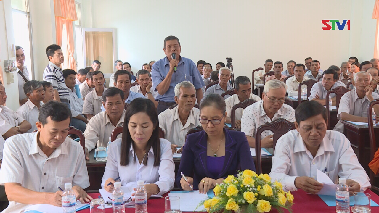 Họp các đội ghe Ngo, các Chùa để đăng ký tham dự Lễ hội Oóc - Om - Bóc đua ghe ngo Sóc Trăng 2016. 