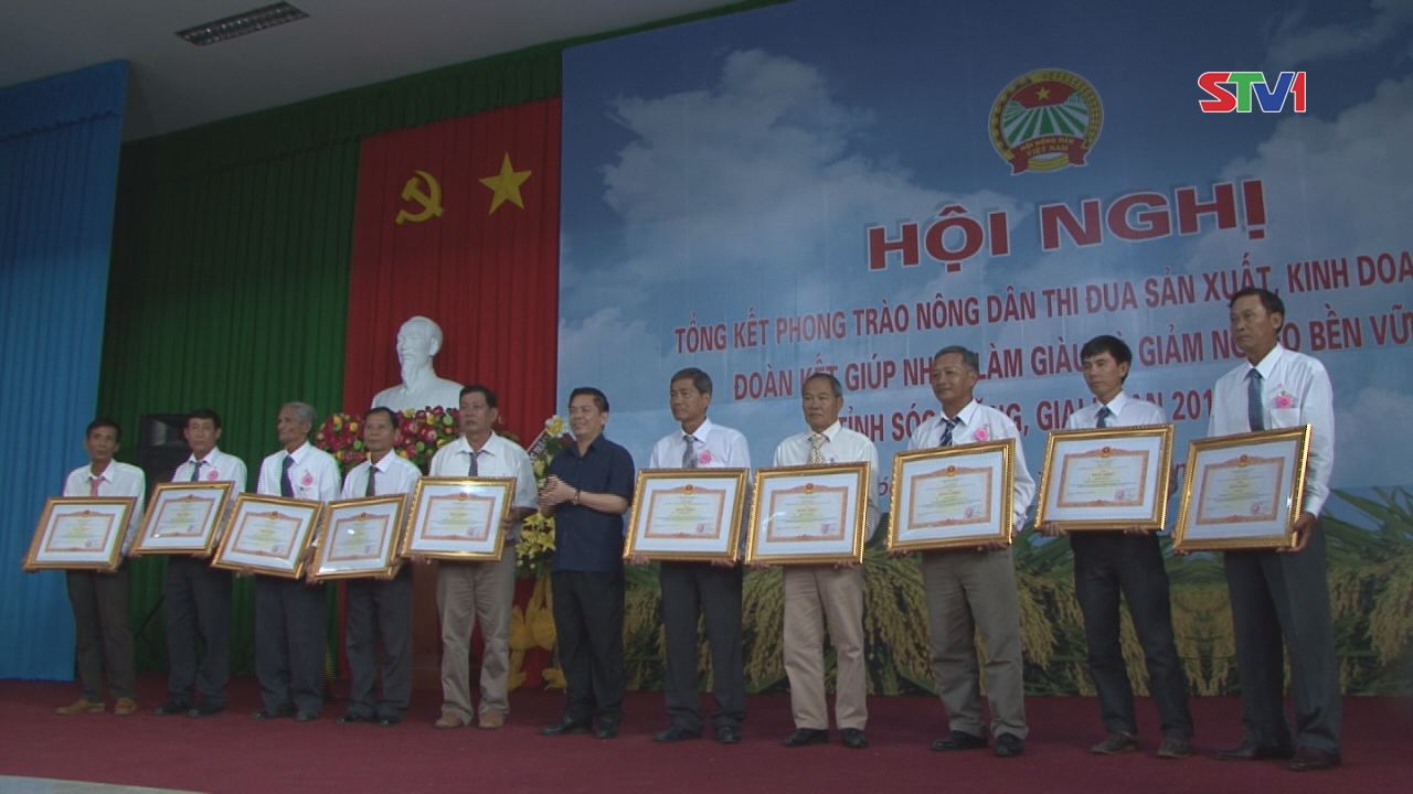 Hội Nông dân tỉnh Sóc Trăng tổng kết phong trào nông dân thi đua sản xuất, kinh doanh giỏi, đoàn kết giúp nhau làm giàu và giảm nghèo bền vững, giai đoạn 2014-2016 