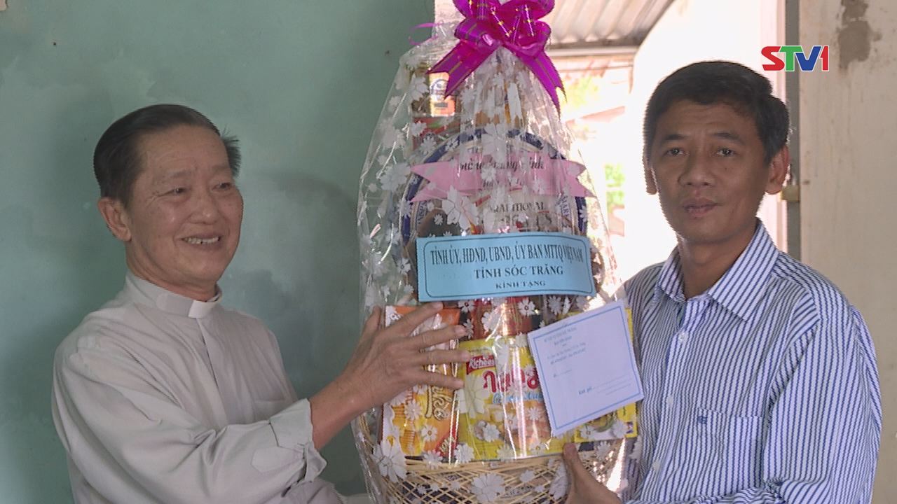 Lãnh đạo tỉnh Sóc Trăng chúc Giáng sinh họ đạo BôNa và họ đạo Fatima, huyện Mỹ Tú