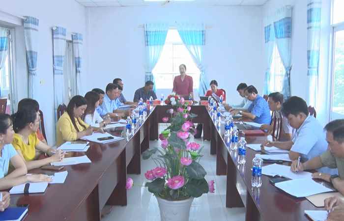 Vĩnh Châu: Lãnh đạo thị xã dự kiểm điểm BCH Đảng bộ xã Lai Hoà và phường Khánh Hoà