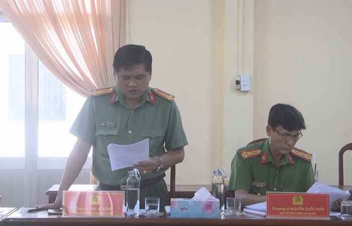 Đảng ủy Công an huyện Mỹ Xuyên kiểm điểm tập thể, cá nhân năm 2023