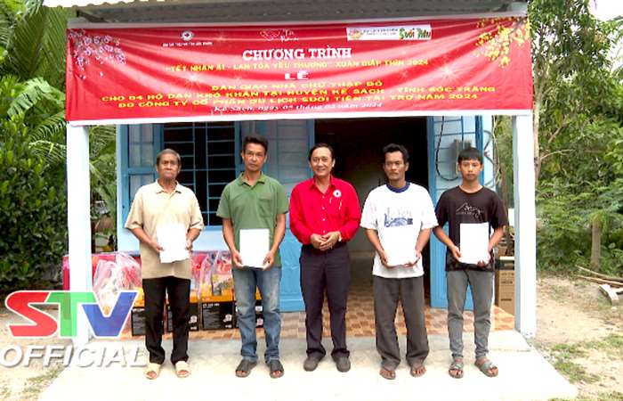 Trao tặng 4 căn nhà Chữ thập đỏ cho hộ nghèo huyện Kế Sách