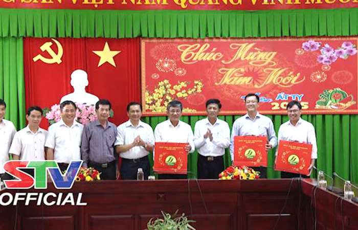 Trường Đại học Cần Thơ chúc Tết lãnh đạo tỉnh Sóc Trăng